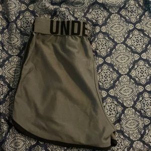 Under armor athletic shorts